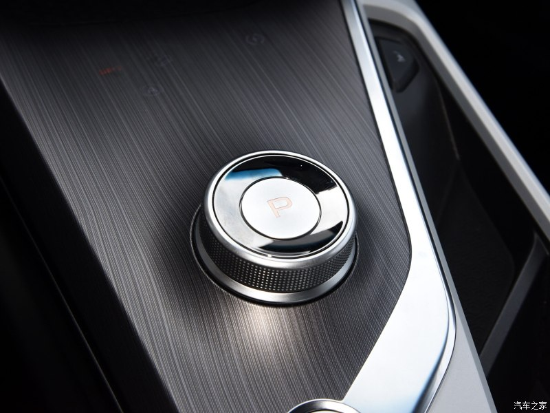 Geely-GE11-16 Geely GE11 Electric Sedan Could Help The Brand Expand In Foreign Markets