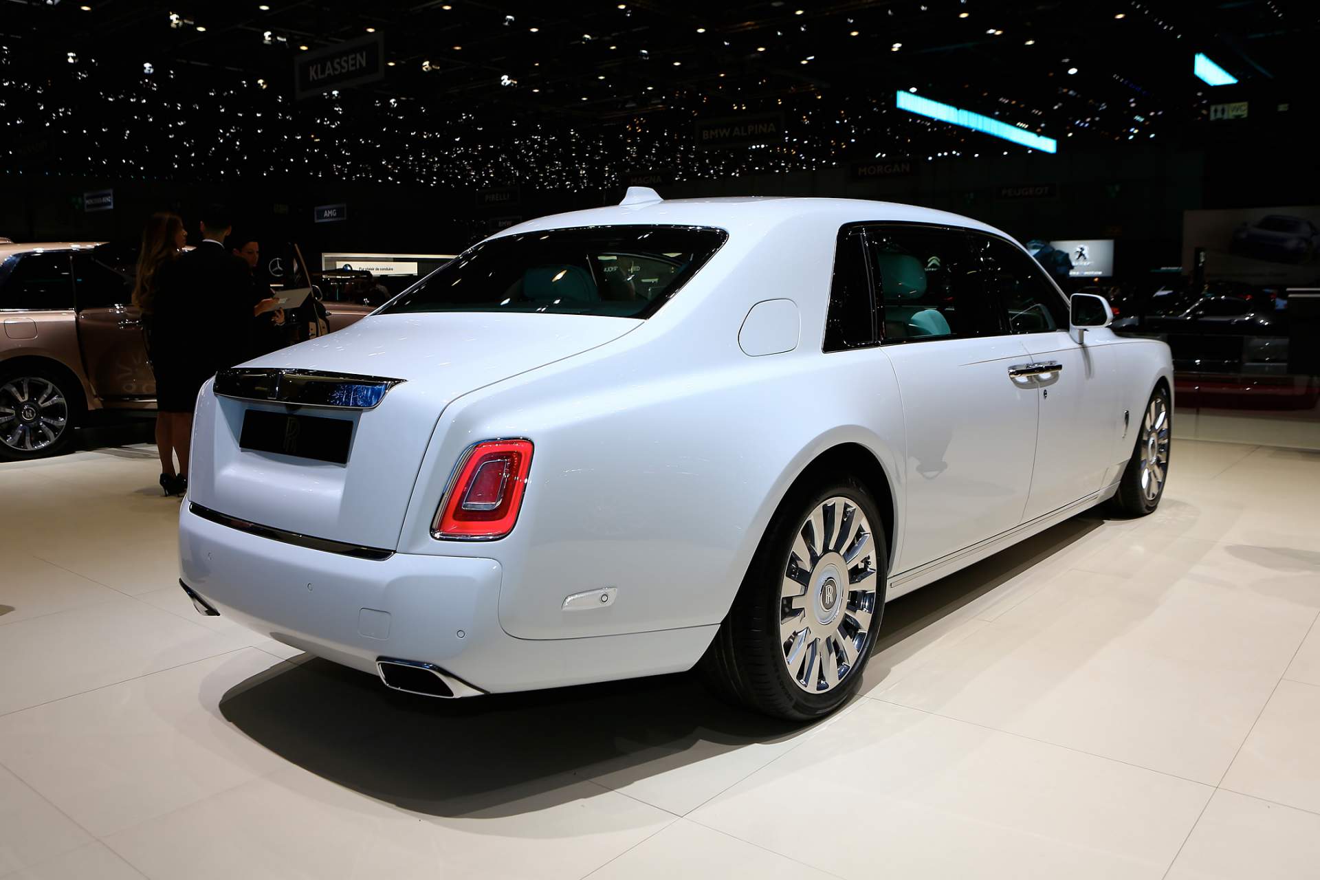 89 Bespoke Rolls-Royce Phantom Brings Tranquillity To Bustling Geneva Show (Live Pics)