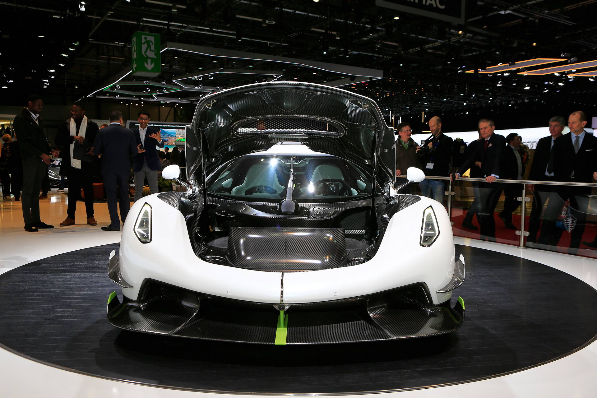 89 Christian von Koenigsegg Details The Jesko’s Innovative ‘Light Speed’ Transmission