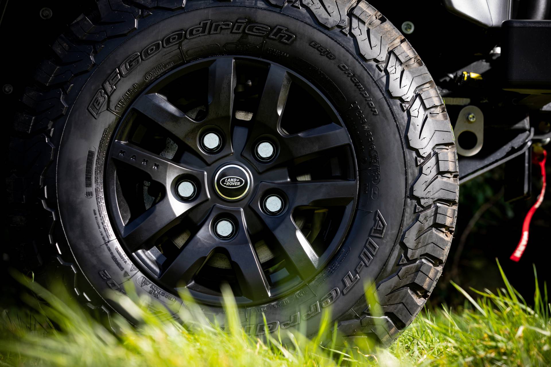 1992 Land Rover Defender Recon D110 restomod by Arkonik 9 1992 Land Rover Defender Reinvents Itself As $190k Recon D110