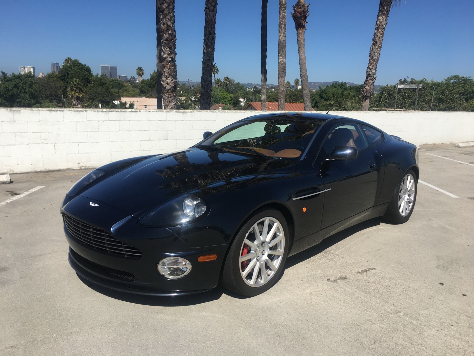 2006 aston martin vanquish s bat auction 23 2006 Aston Martin Vanquish S Rocks BMW Carbon Black Paint