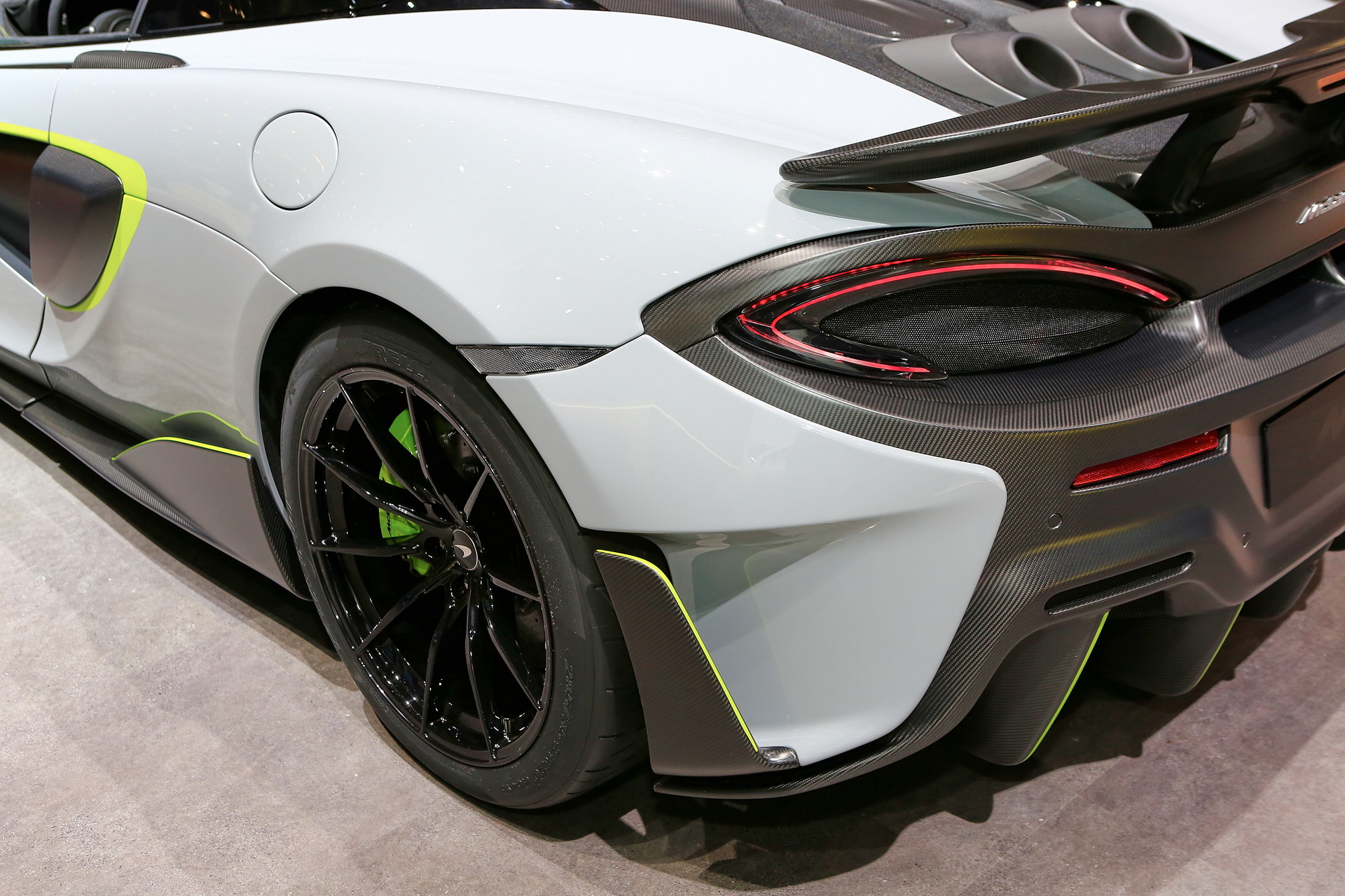 mclaren 600lt spider geneva livepics 2 McLaren 600LT Spider Might Be Geneva’s Most Fun-To-Drive Supercar