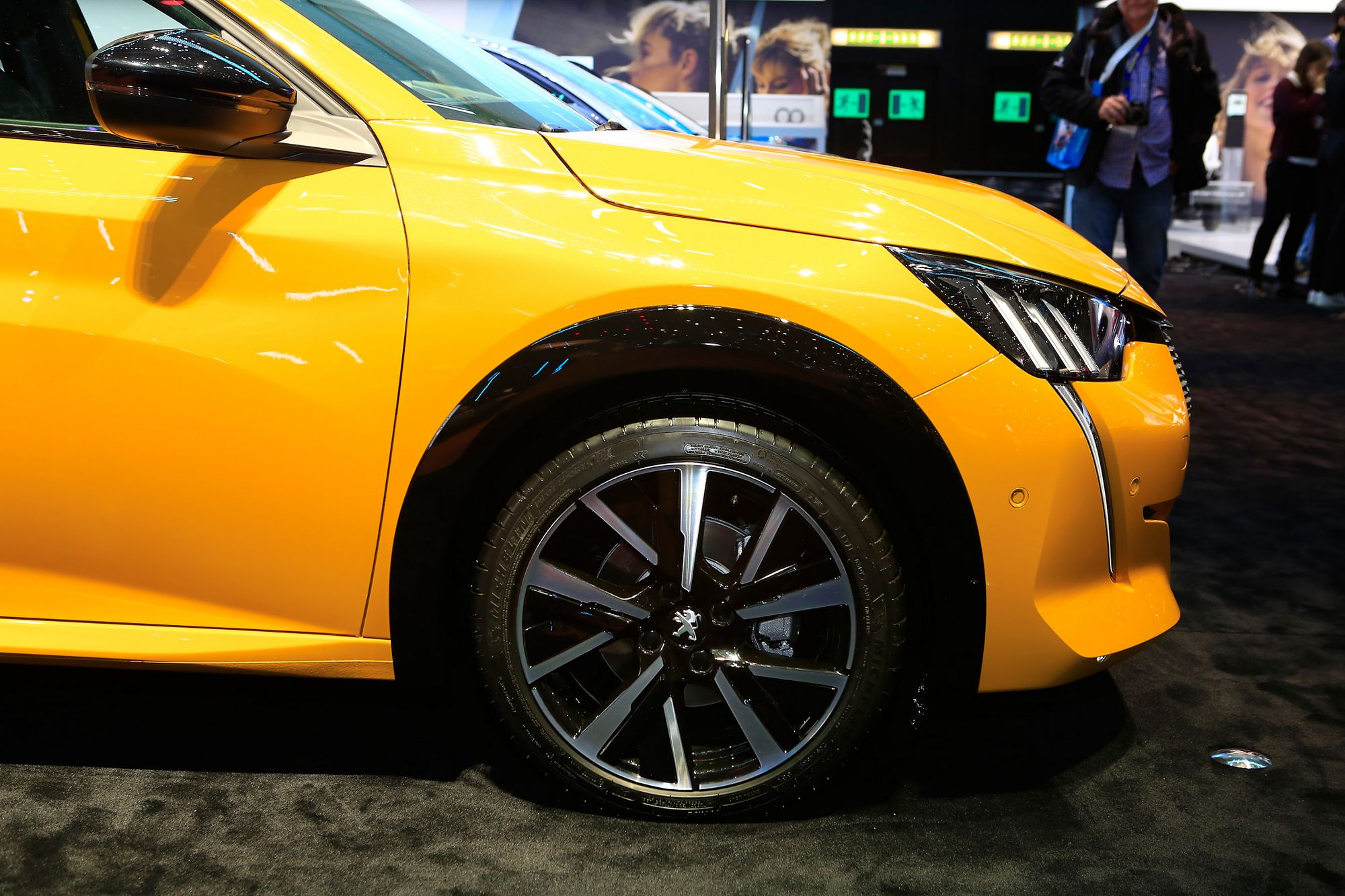 Peugeot-208-Geneva-8 New Peugeot 208 Is A Supermini With Sex Appeal