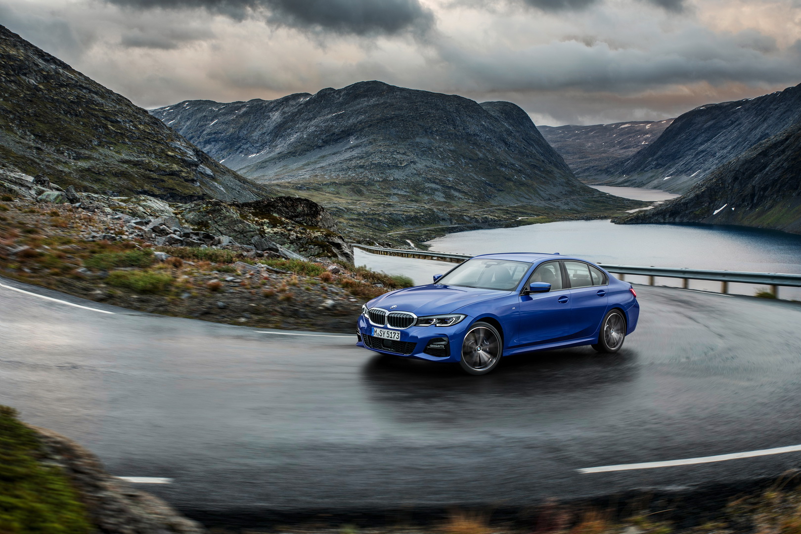 2019 bmw 3-series 1 BMW’s All-New 3-Series Will Cost You At Least £33,610 In The UK