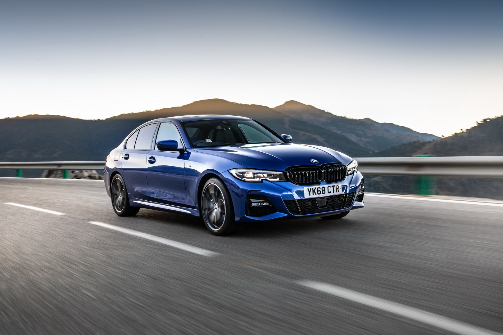 2019 bmw 3-series 11 BMW’s All-New 3-Series Will Cost You At Least £33,610 In The UK
