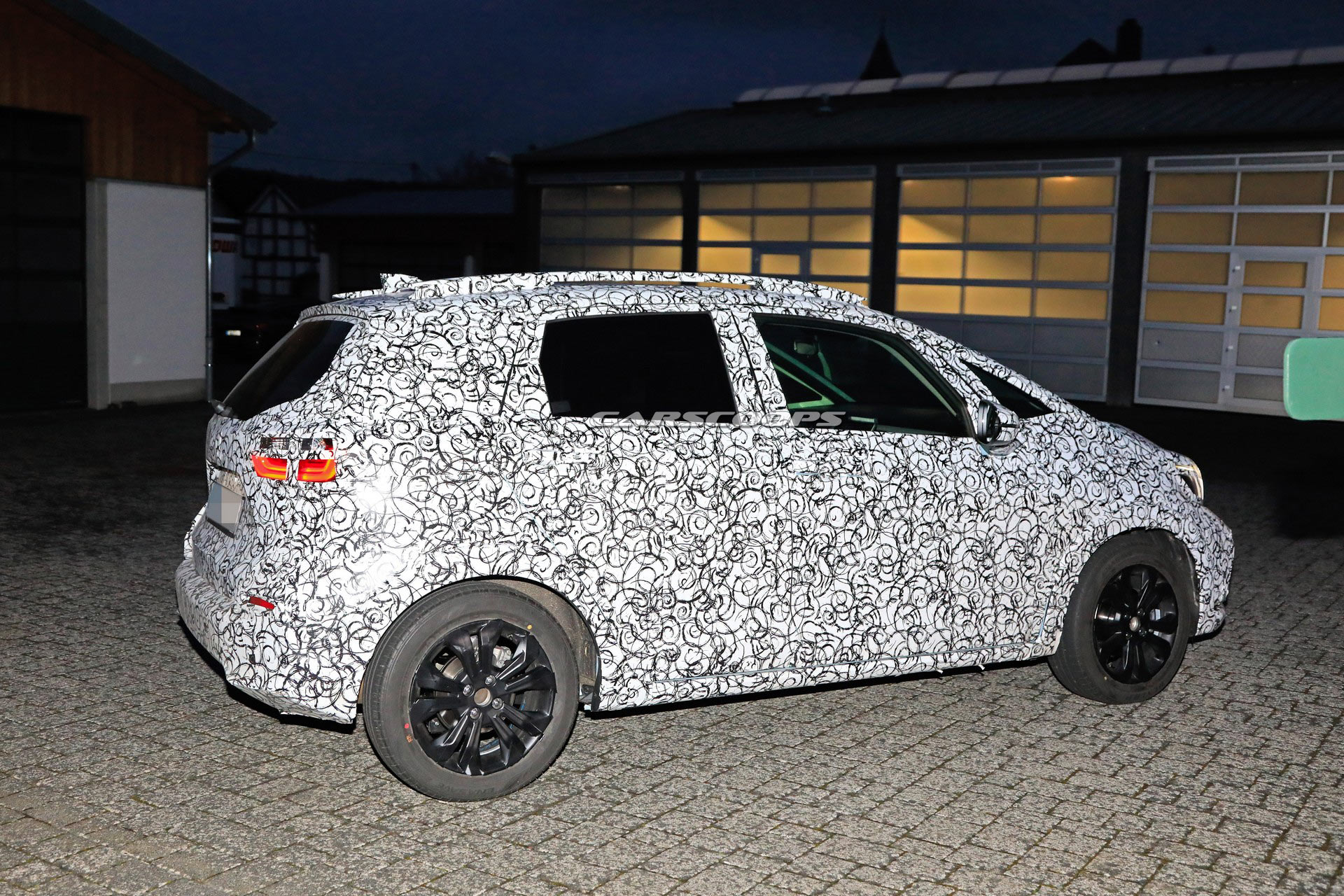 2020-Honda-Fit-15 2020 Honda Fit / Jazz Spied In Standard And Crossover Trims, Shows Off New Interior