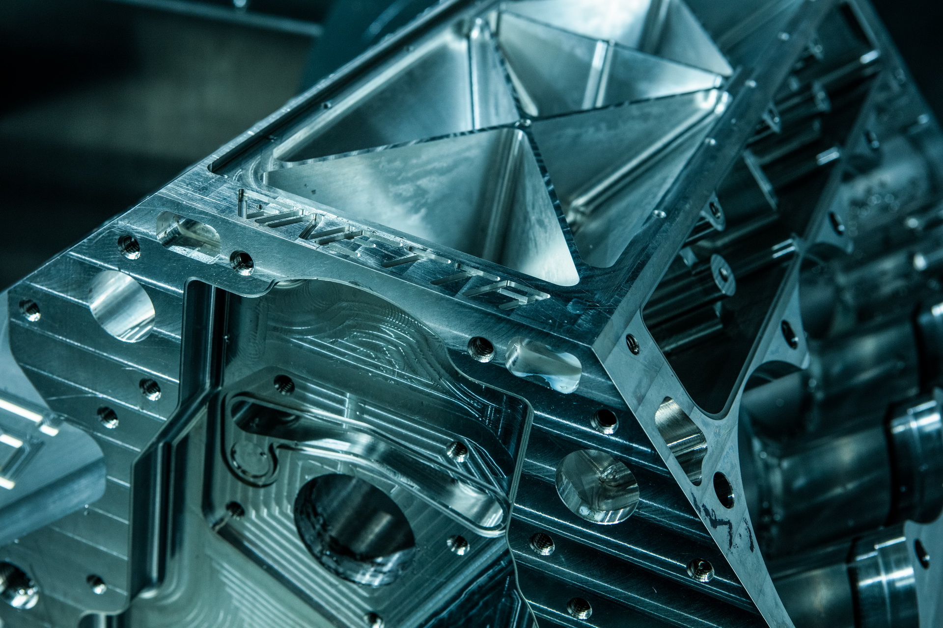 ginetta akula unveiled in geneva 24 New Ginetta Akula Supercar Reaches 200MPH, Costs $446,000