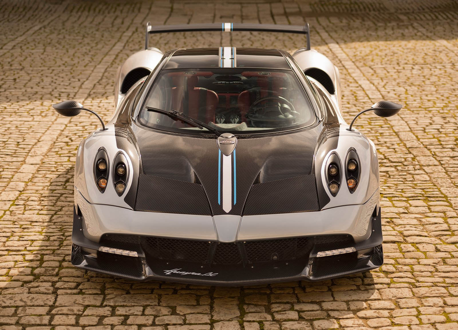 Pagani-Huayra-Successor-2 Pagani Huayra Successor Will Have AMG V12, Manual ‘Box – And An Electric Version
