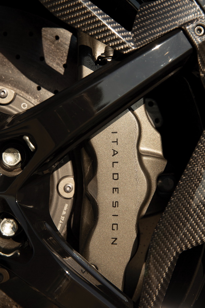 2018 italdesign zerouno 22 Why Not Add An Italdesign ZeroUno To Your Awesome Car Collection?