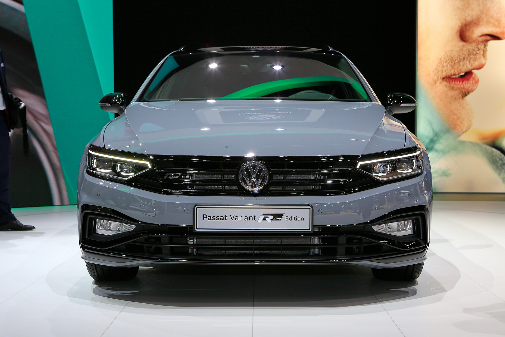 2019 vw passat variant r line geneva 1 2020 VW Passat Variant R-Line Edition Is Inconspicuous In A Good Way (Live Pics)