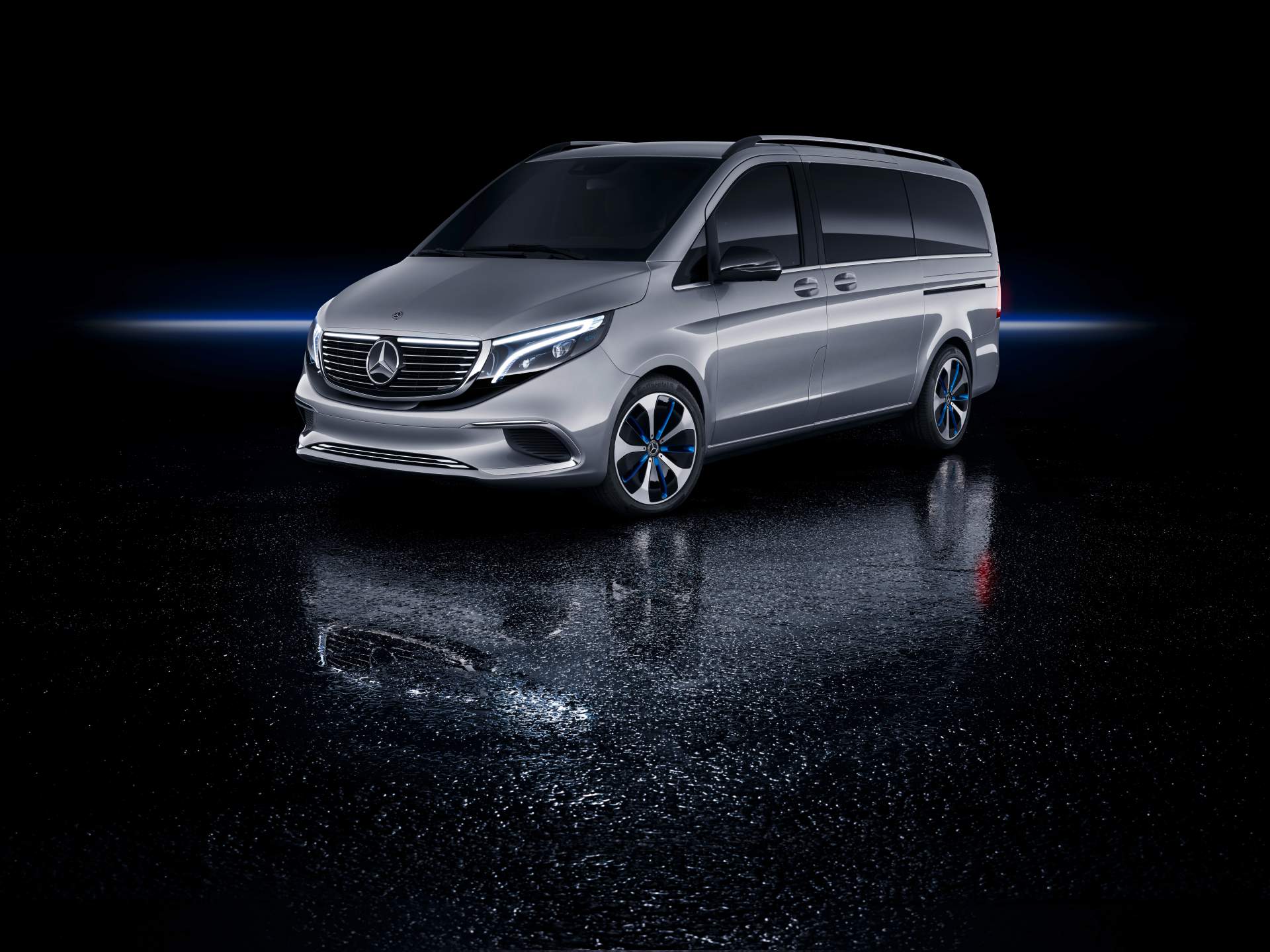 Weltpremiere Concept EQV: Concept EQV: Mercedes-Benz zeigt Ausblick auf die elektrische Zukunft der Premium-GroßraumlimousineWorld premiere of the Concept EQV: Concept EQV: Mercedes-Benz is providing an insight into the electric future of the premium MP Mercedes Concept EQV Heralds Electric V-Class Arriving This Fall