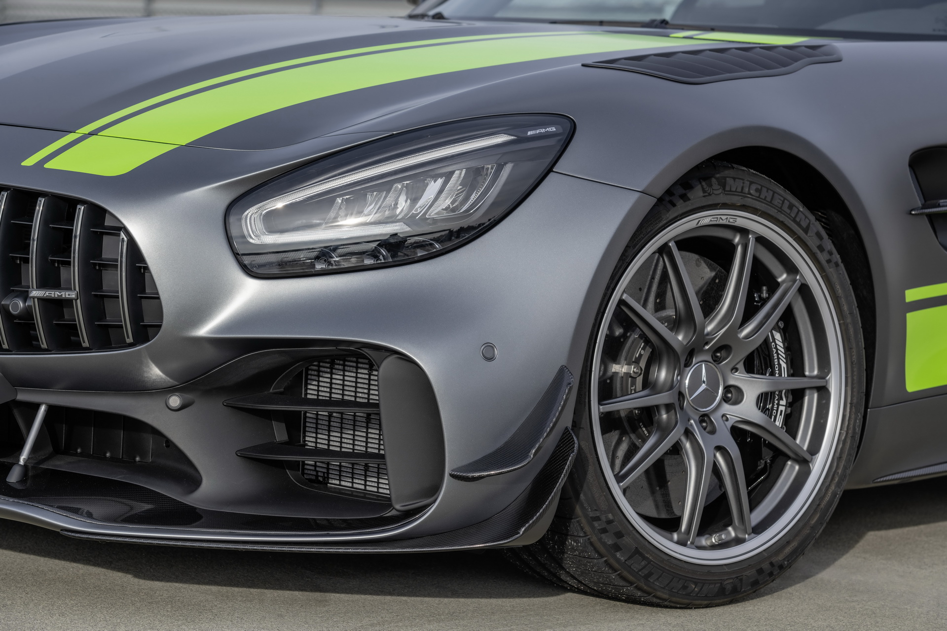mercedes-amg gt r pro uk pricing 23 Track Focused Mercedes-AMG GT R Pro Gets £188,345 UK Price Tag