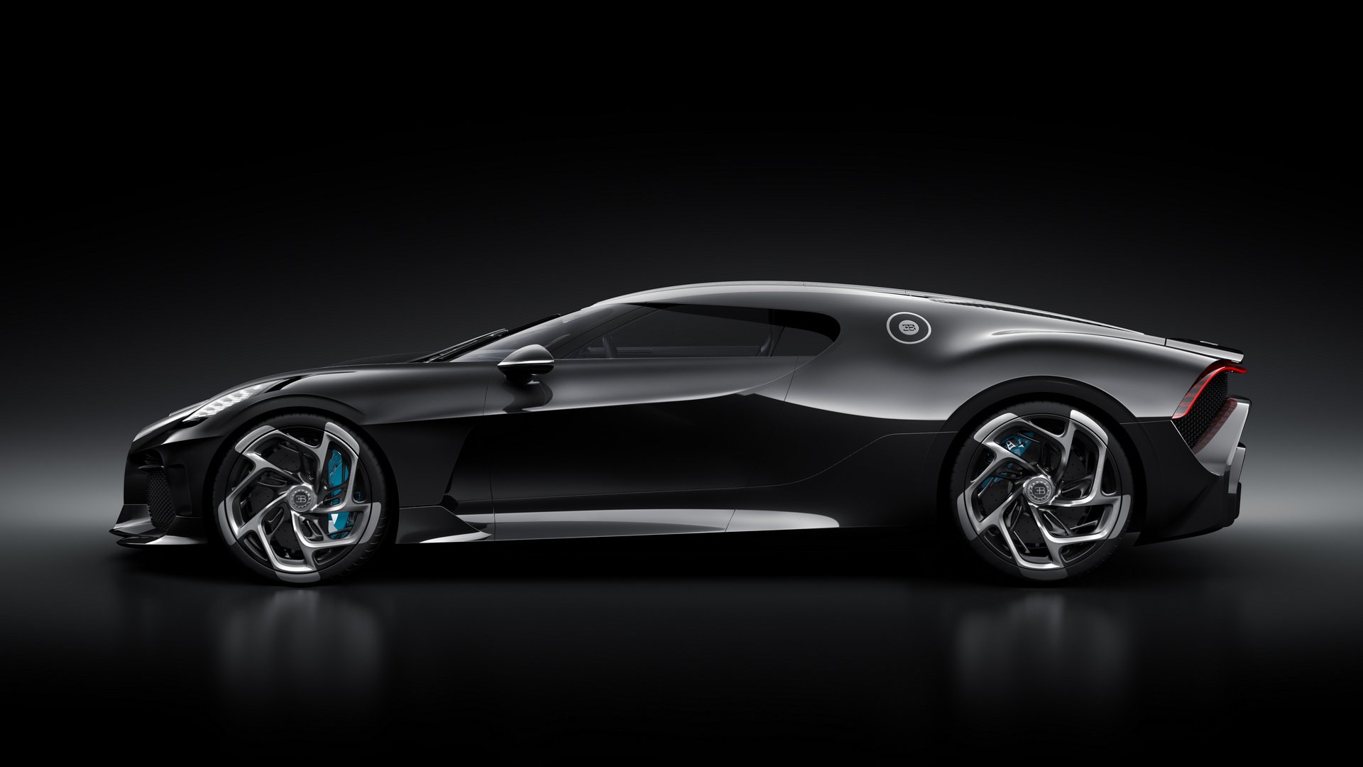 bugatti considering electrified car 3 Bugatti Considering A Sub-Chiron Electrified Model, Says Company Boss