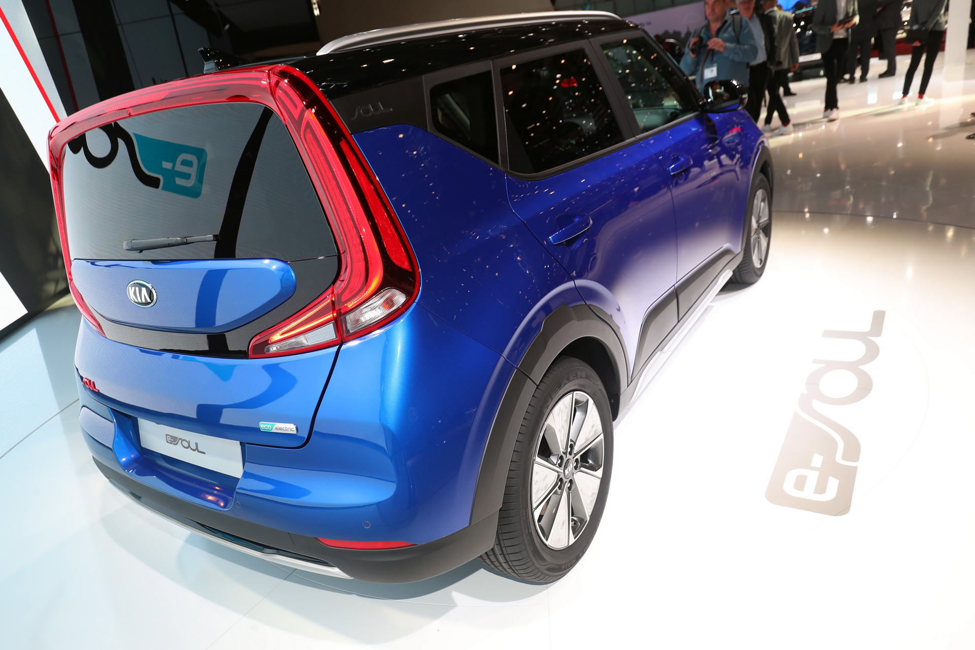 2019-Kia-E-Soul-07 Kia To Launch e-Soul In Europe This Month With Up To 280 Miles Of Range