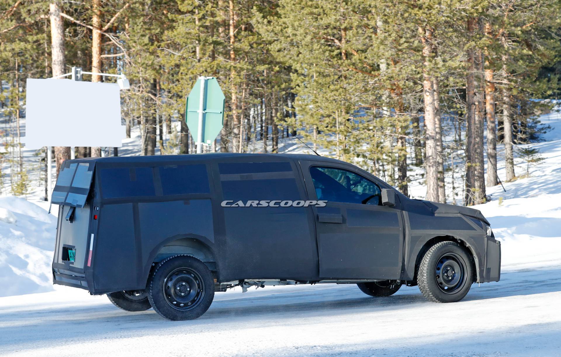 Fiat Mobi Pickup spy shots 7 Fiat Mobi Pickup Is Determined To Not Give Anything Away Just Yet