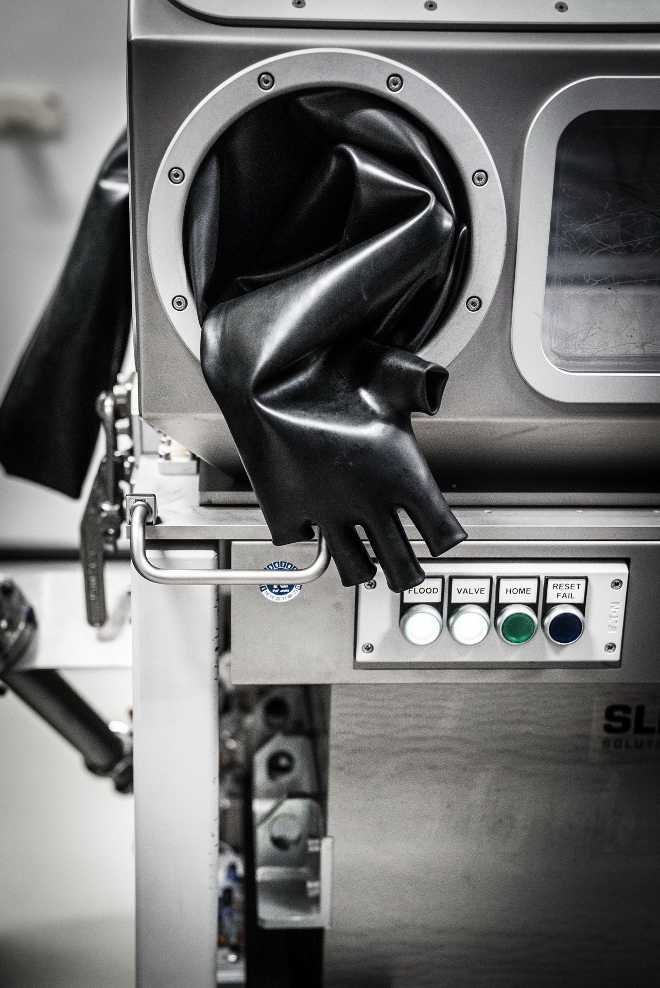 bmw m850i night sky geneva livepics 39 BMW’s M850i Night Sky Is Something You Can Definitely Stare At