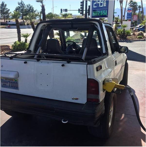 Geo-Tracker-Drag-21 This Geo Tracker Has A 6.0-liter V8 And Runs Sub-10-Second Quarter Miles