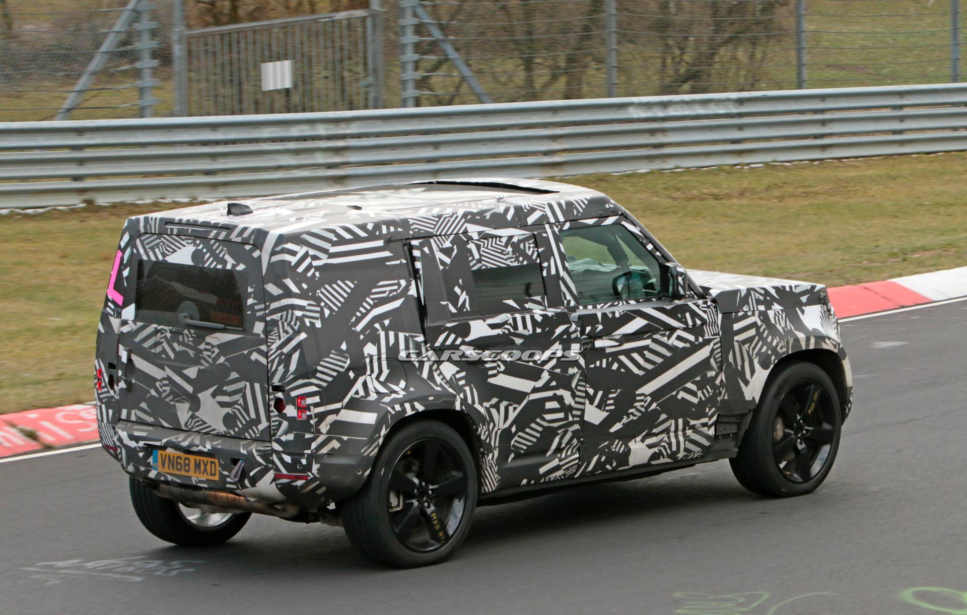 2020 Land Rover Defender spy shots at the Nurburgring 26 2020 Land Rover Defender 110 Polishing Its Road Manners At The ‘Ring