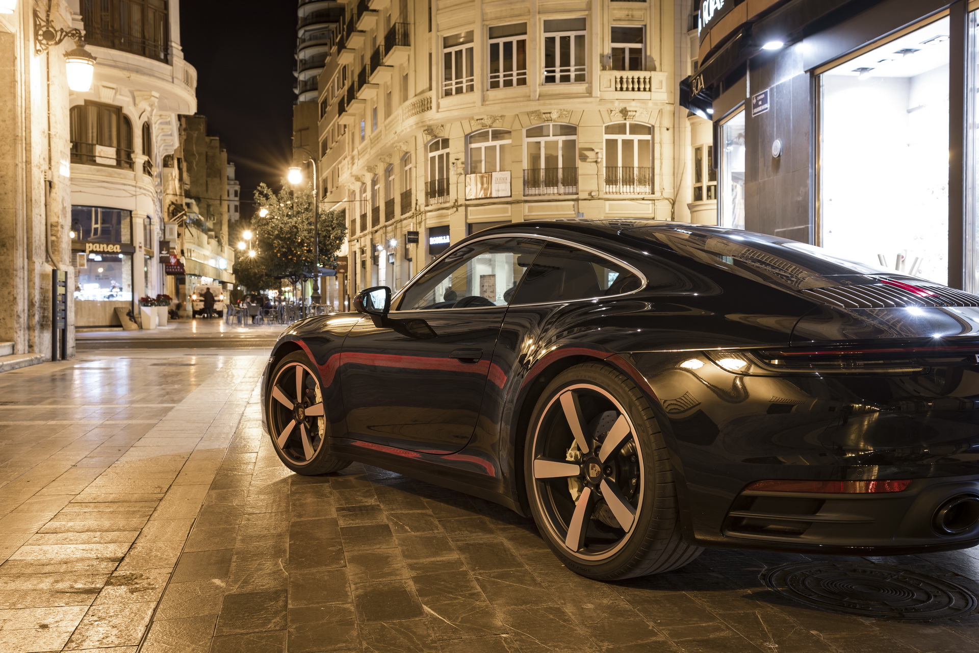 Porsche-911-Coupe-05 Porsche Moving Cayman Production To Another Factory To Meet Demand For New 911