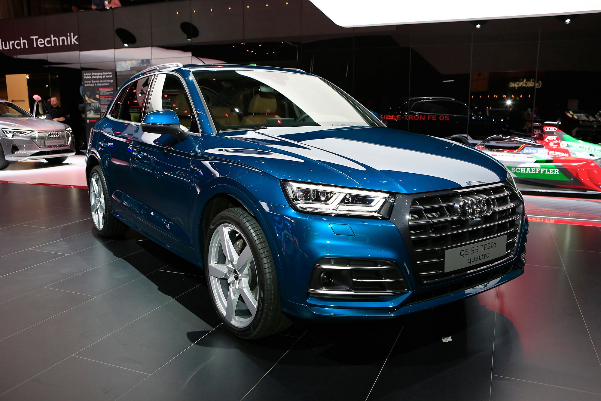 Audi-Hybrids-Geneva-32 Audi A6, A7, A8, And Q5 Bring TFSIe Plug-In Power To Geneva