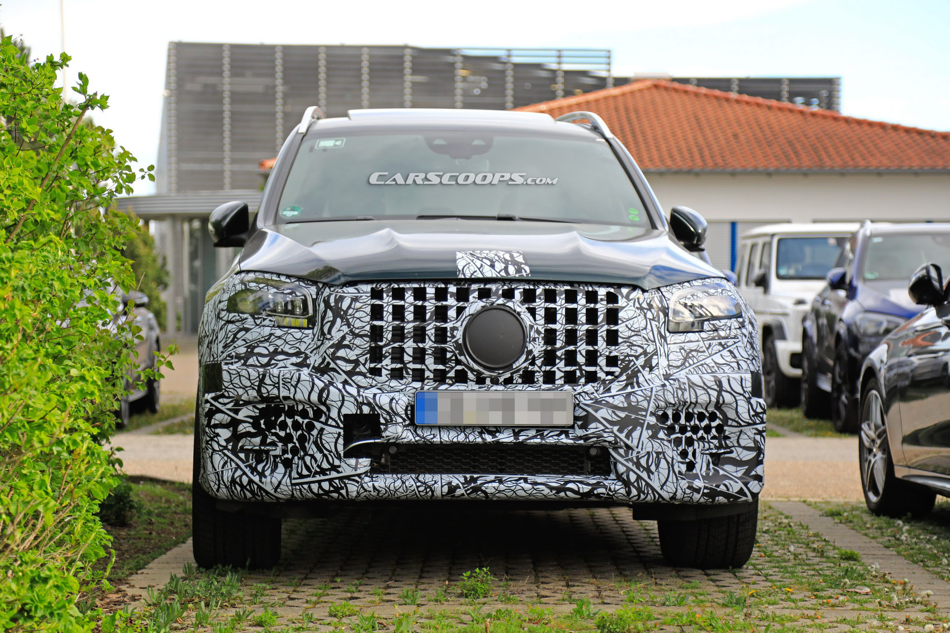 2020 Mercedes-AMG GLS 63 1 copy 2020 Mercedes-AMG GLS 63 Starts Taking Its Camouflage Off