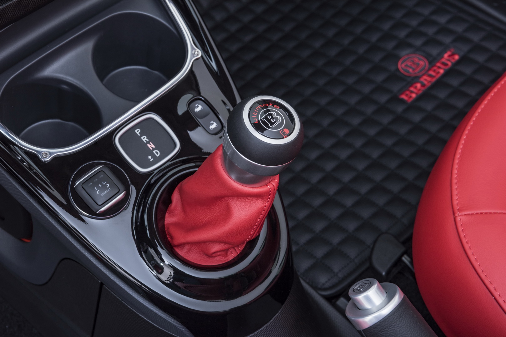 2019 brabus ultimate e shadow edition smart fortwo eq cabrio 17 Brabus Ultimate E Shadow Edition Is A €64,900 Smart ForTwo EQ!