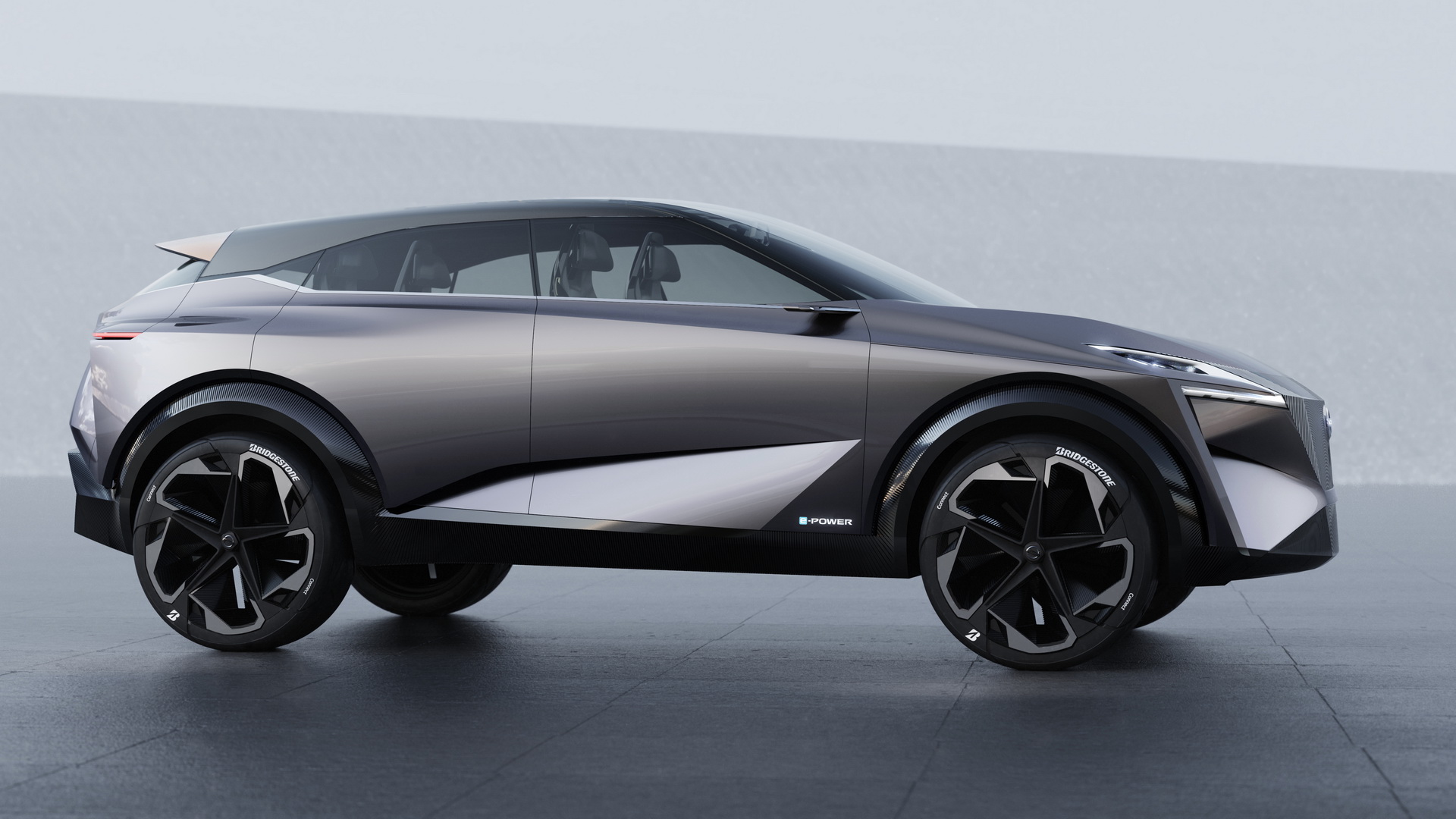 nissan unveils imq concept geneva 41 Nissan IMQ Concept Gives Us A Glimpse Of Its Future Crossovers