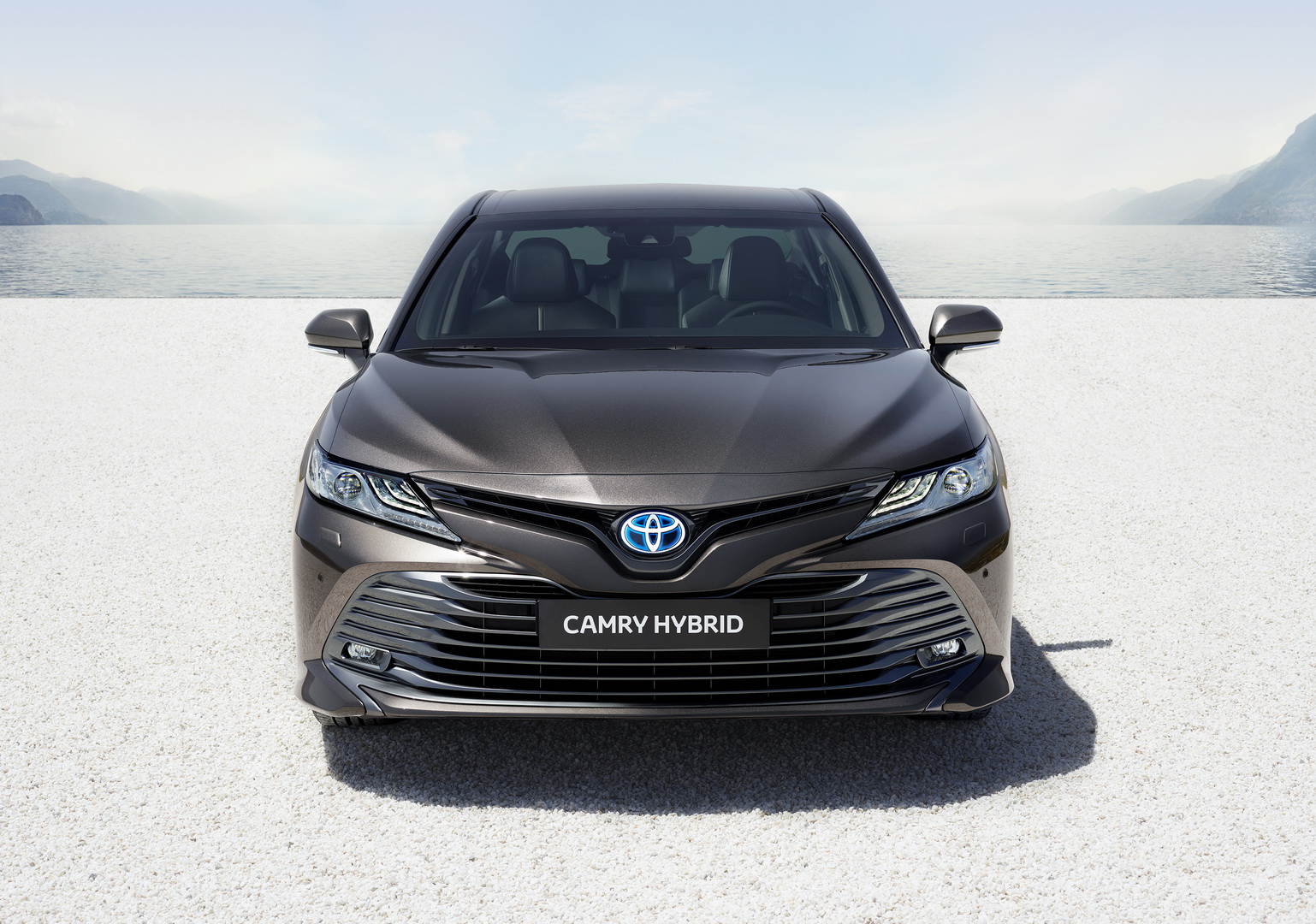 2019 toyota camry hybrid europe 7 2020 Toyota Camry Hybrid Hits UK Showrooms On April 1st