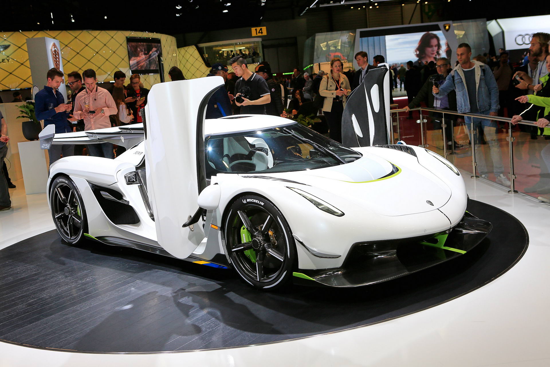 89 Christian von Koenigsegg Details The Jesko’s Innovative ‘Light Speed’ Transmission