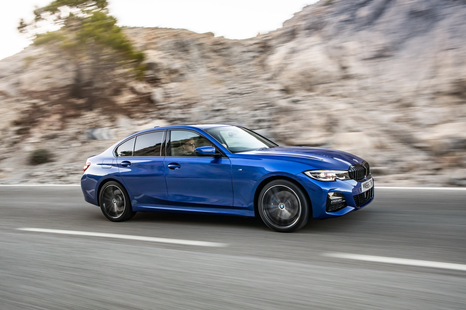 2019 bmw 3-series 19 BMW’s All-New 3-Series Will Cost You At Least £33,610 In The UK