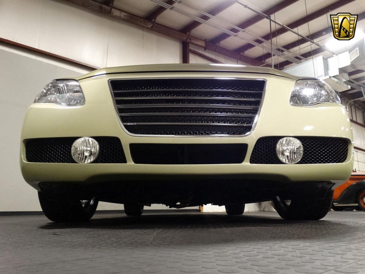 Toyota-Avalon-SEMA-15 This 2005 Toyota Avalon SEMA Concept Will Make Your Grandparents The Coolest Kids On The Block