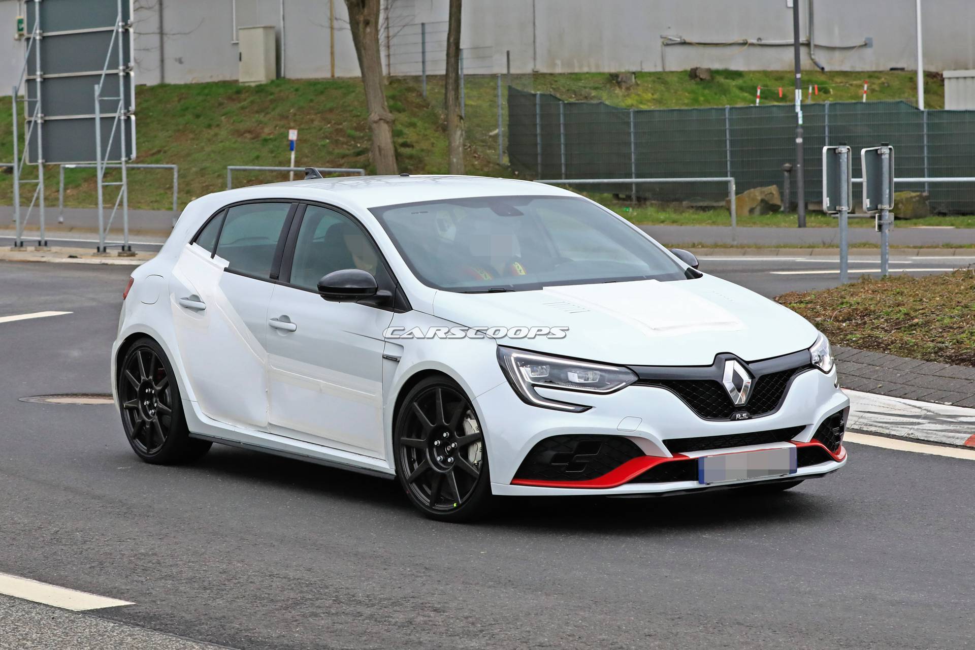 Renault Megane RS Trophy hardcore version spy shots 3 Hardcore Renault Megane RS Trophy-R Ditches Rear Seats For Nürburgring Lap Record