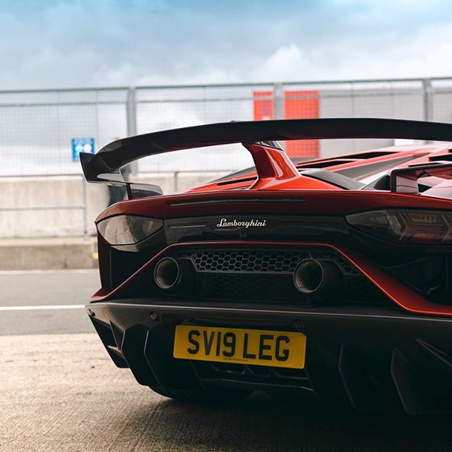 Lamborghini-Aventador-SVJ-2 Rosso Efesto Paintjob Suits Lamborghini Aventador SVJ Just Fine