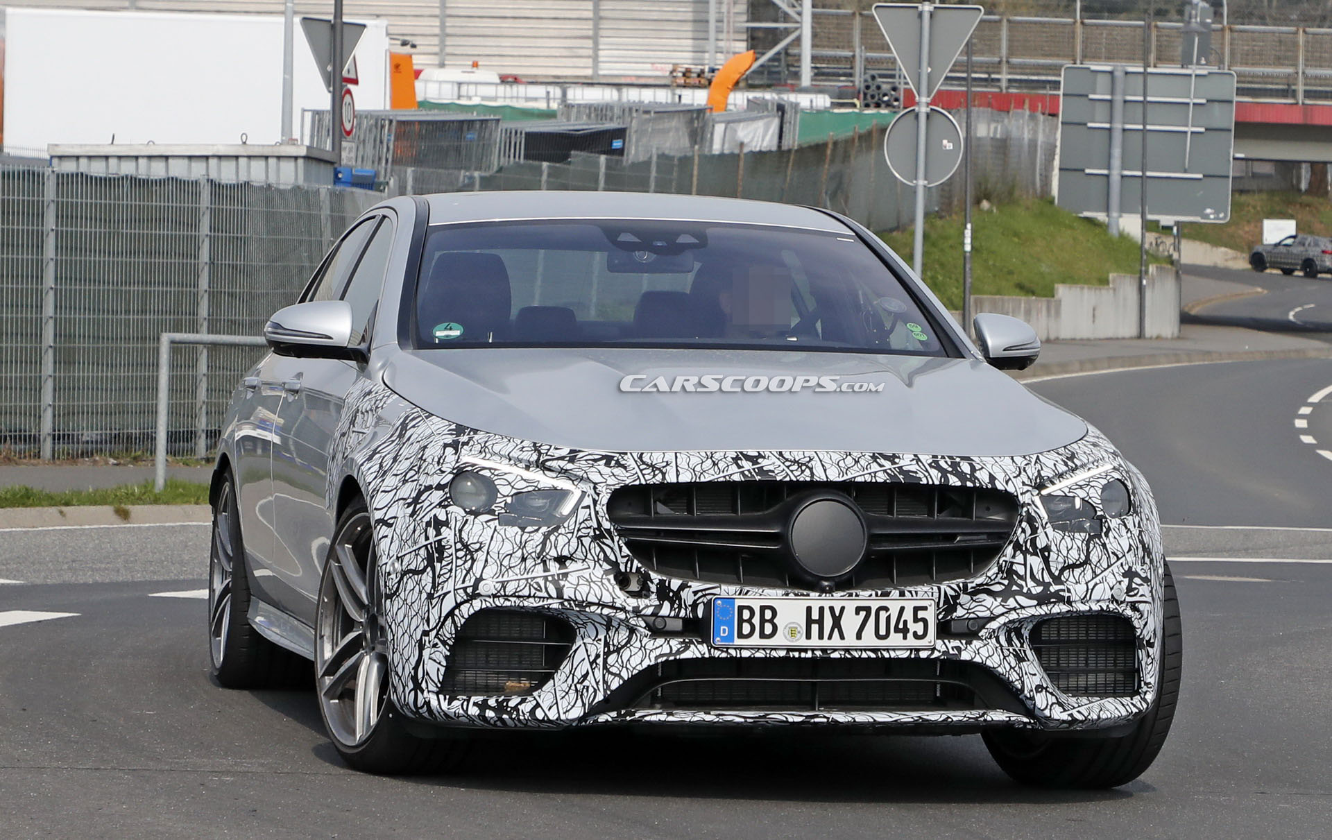 2020 Mercedes AMG E63 Facelift 6 2020 Mercedes-AMG E63 Facelift Spied, Still No Panamericana Grille