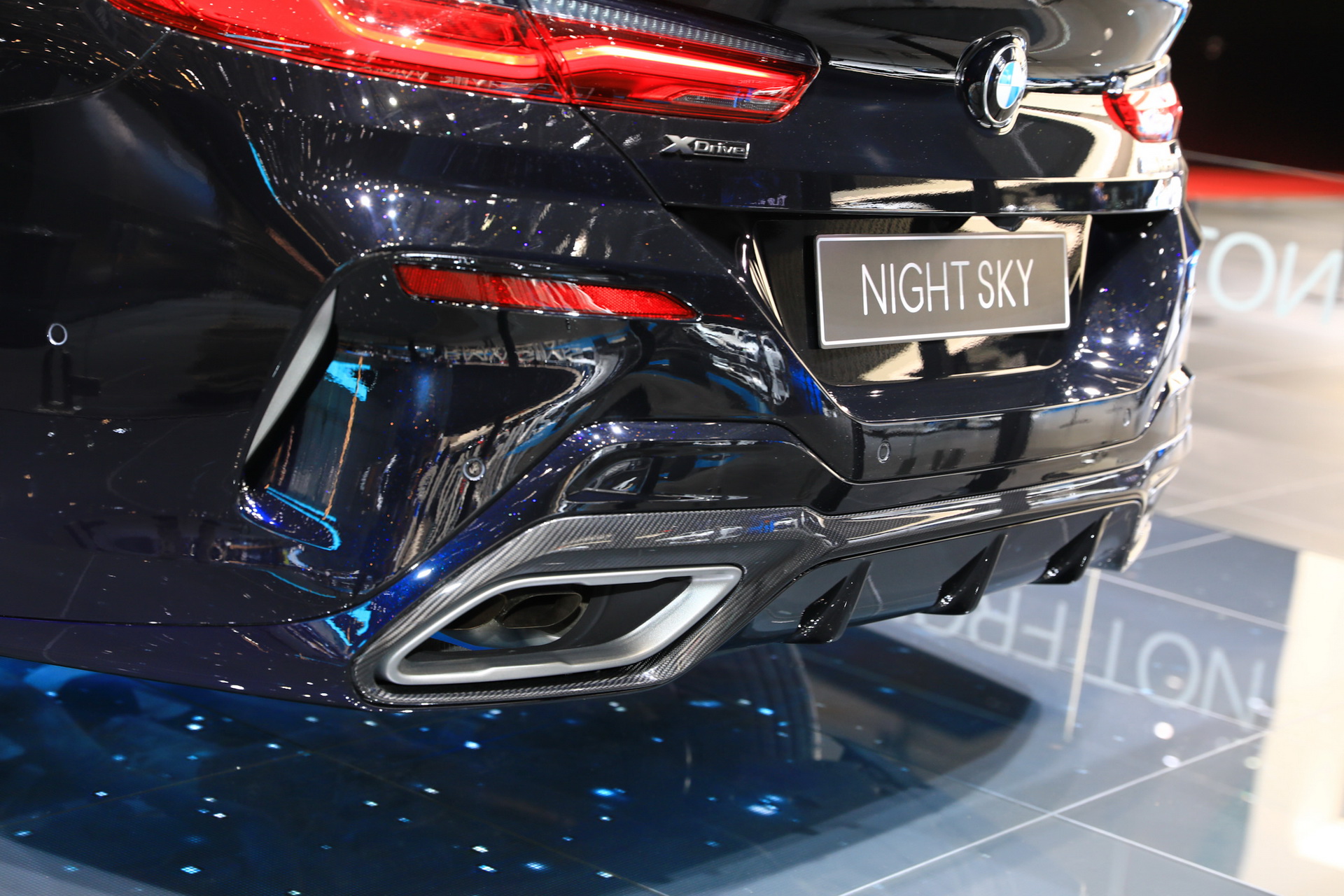 bmw m850i night sky geneva livepics 20 BMW’s M850i Night Sky Is Something You Can Definitely Stare At