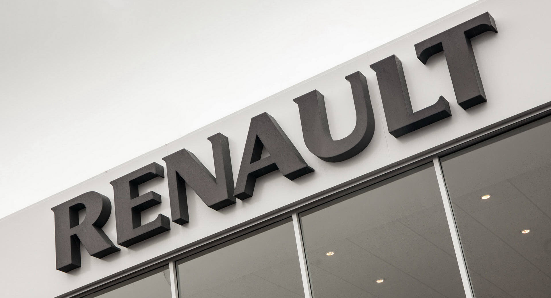 Renault Wants Full Nissan Merger, Plans Bid For FCA | Carscoops