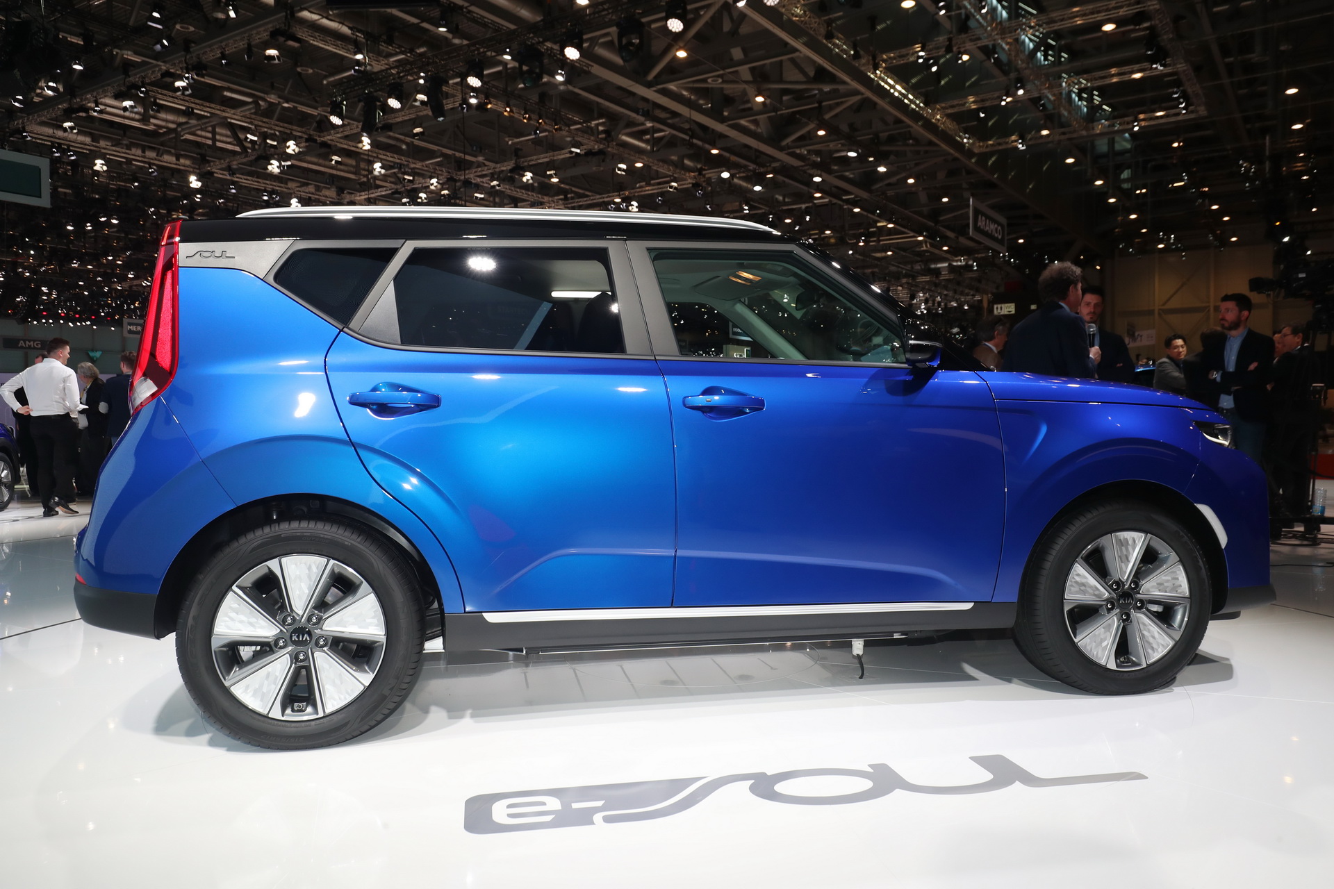 2019-Kia-E-Soul-02 Kia To Launch e-Soul In Europe This Month With Up To 280 Miles Of Range
