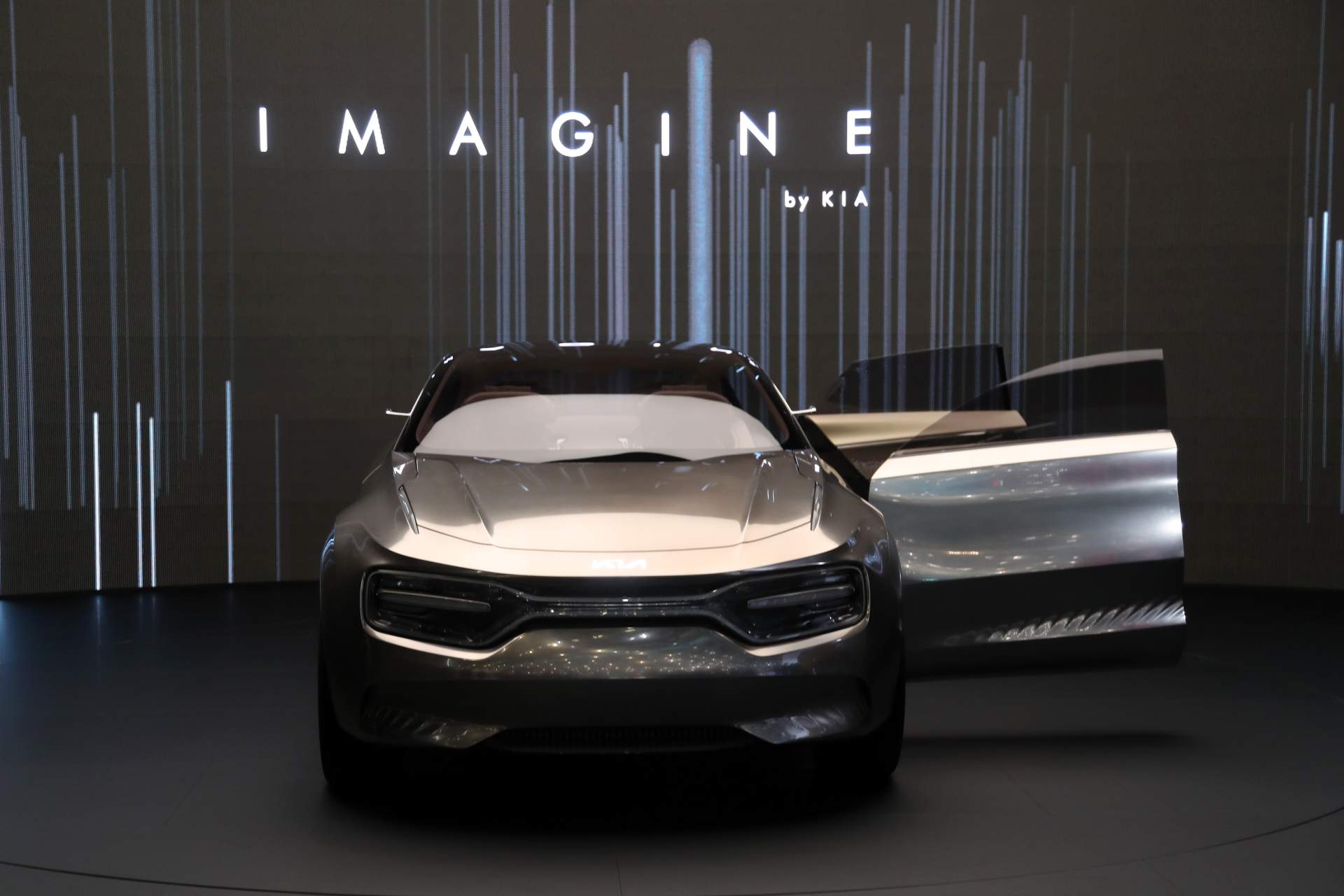 Imagine by Kia Concept at 2019 Geneva Motor Show 16 “Imagine by Kia” Concept Is Geneva’s Biggest Troll