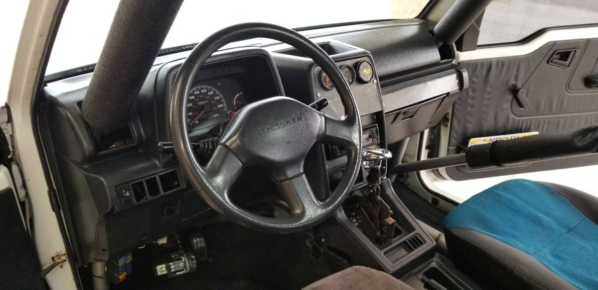 Geo-Tracker-Drag-17 This Geo Tracker Has A 6.0-liter V8 And Runs Sub-10-Second Quarter Miles