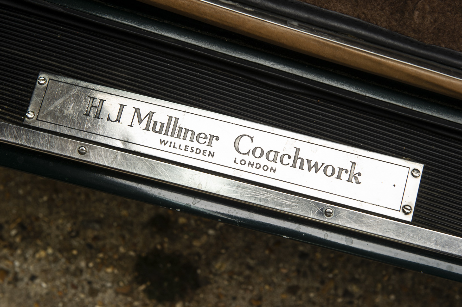 bentley s2 continental flying spur anniversary 2 Bentley’s Iconic S2 Continental Flying Spur Turns 60 Years Old