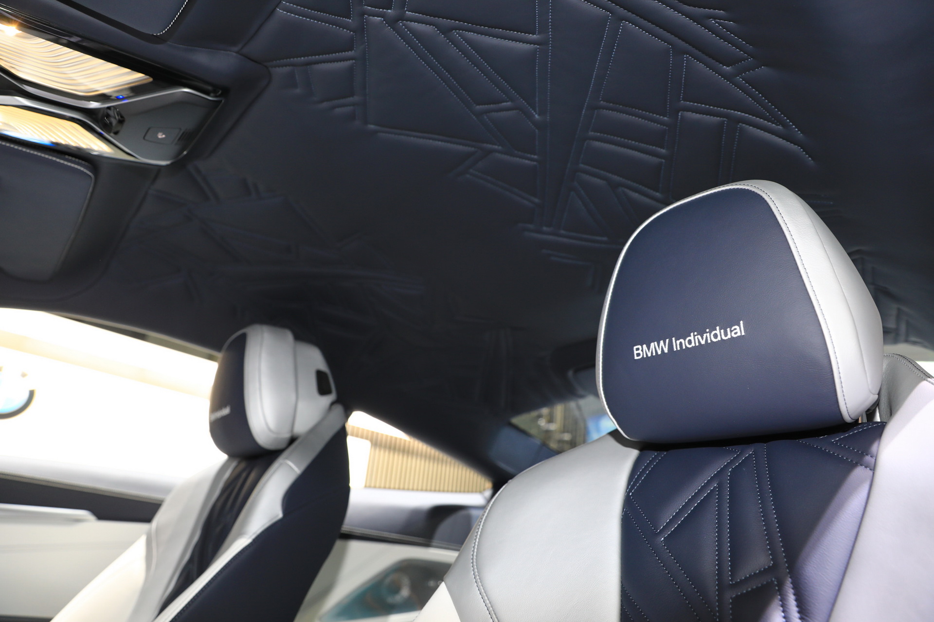 bmw m850i night sky geneva livepics 14 BMW’s M850i Night Sky Is Something You Can Definitely Stare At