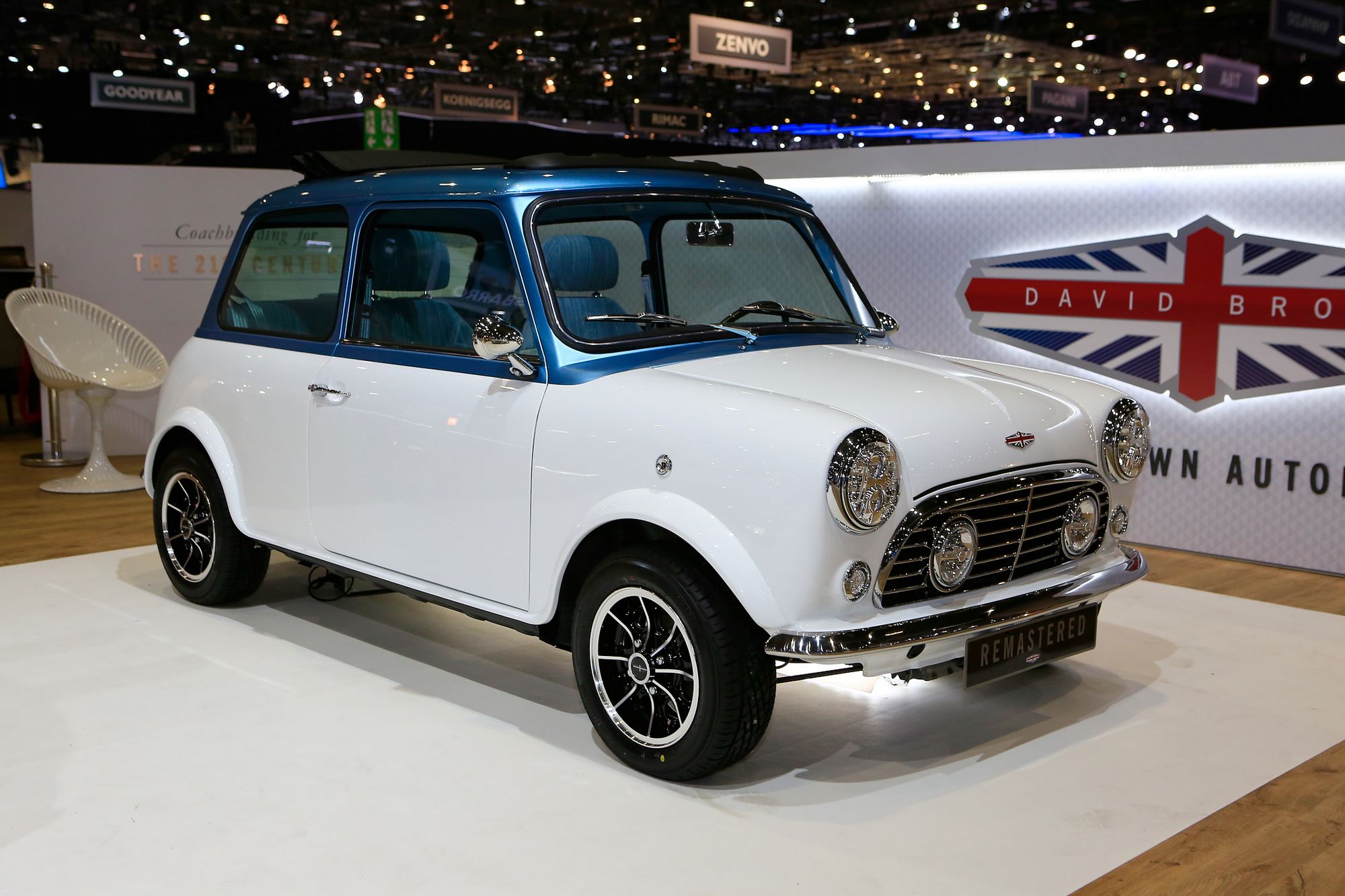 David-Brown-Mini-Remastered-3 David Brown Automotive’s $100,000 Mini Remastered Is Cute, But Absurdly Expensive