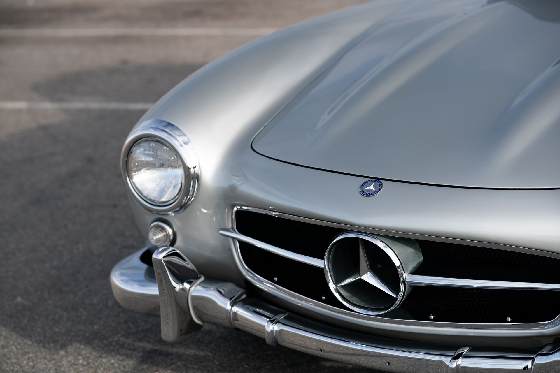 1955-Mercedes-Benz-300SL-12 Maroon 5’s Adam Levine Auctioning Off His Mercedes-Benz 300 SL Gullwing