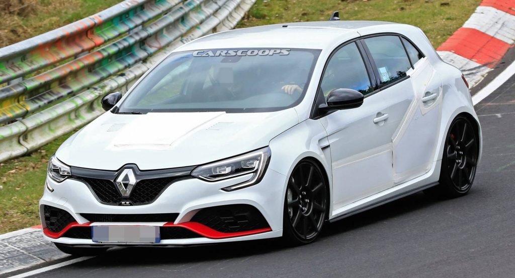  Hardcore Renault Megane RS Trophy-R Ditches Rear Seats For Nürburgring Lap Record