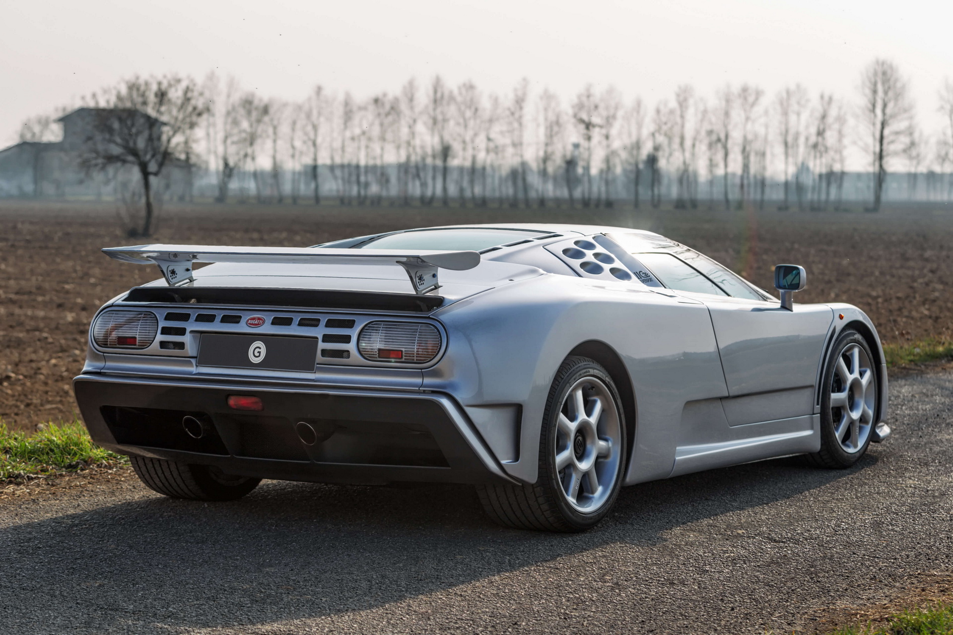 Bugatti-EB220-SS-21 Last EB110 SS Built By Bugatti Is Up For Sale, Any Takers?