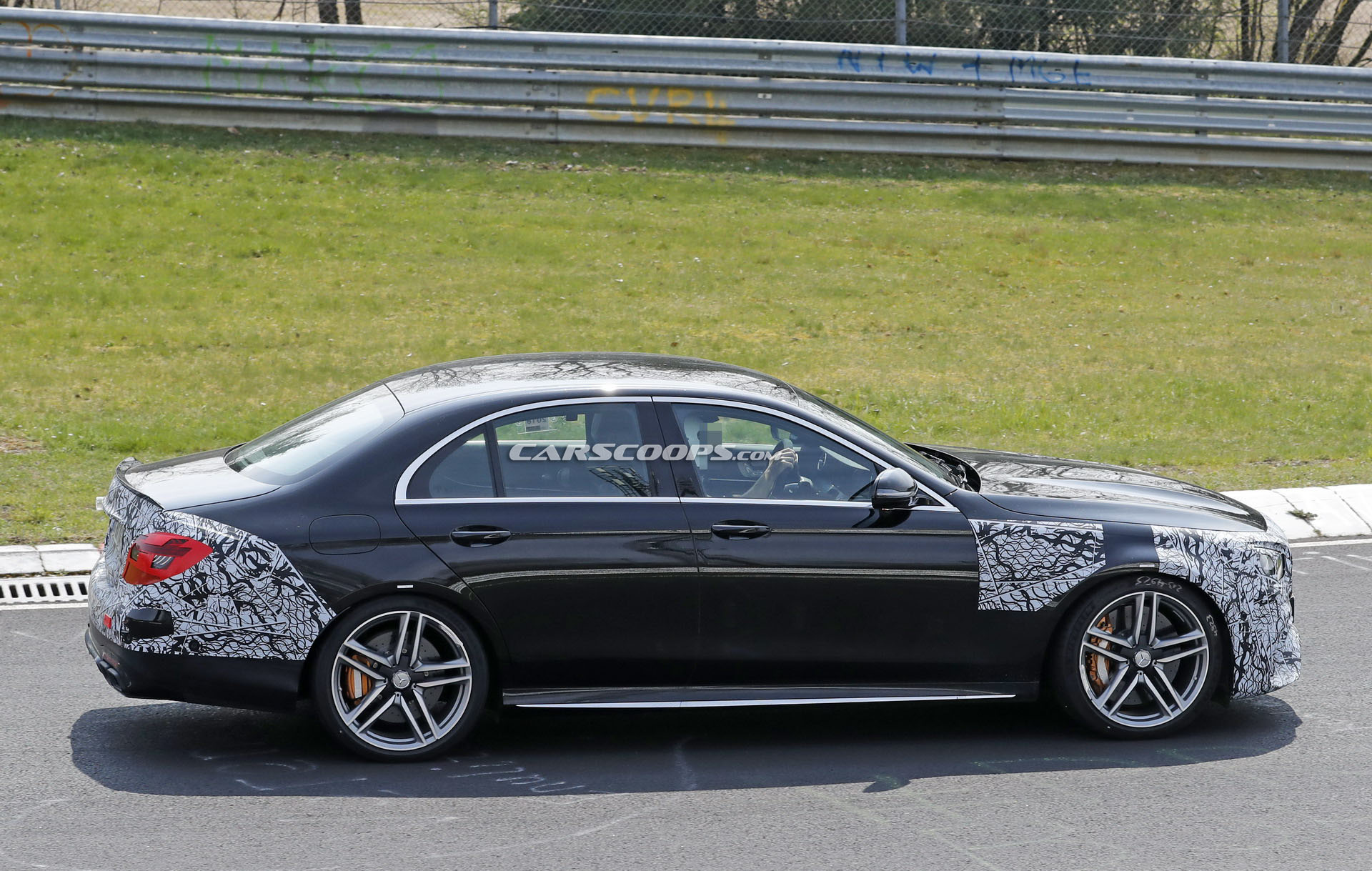 2020 Mercedes AMG E63 Facelift 19 2020 Mercedes-AMG E63 Facelift Spied, Still No Panamericana Grille