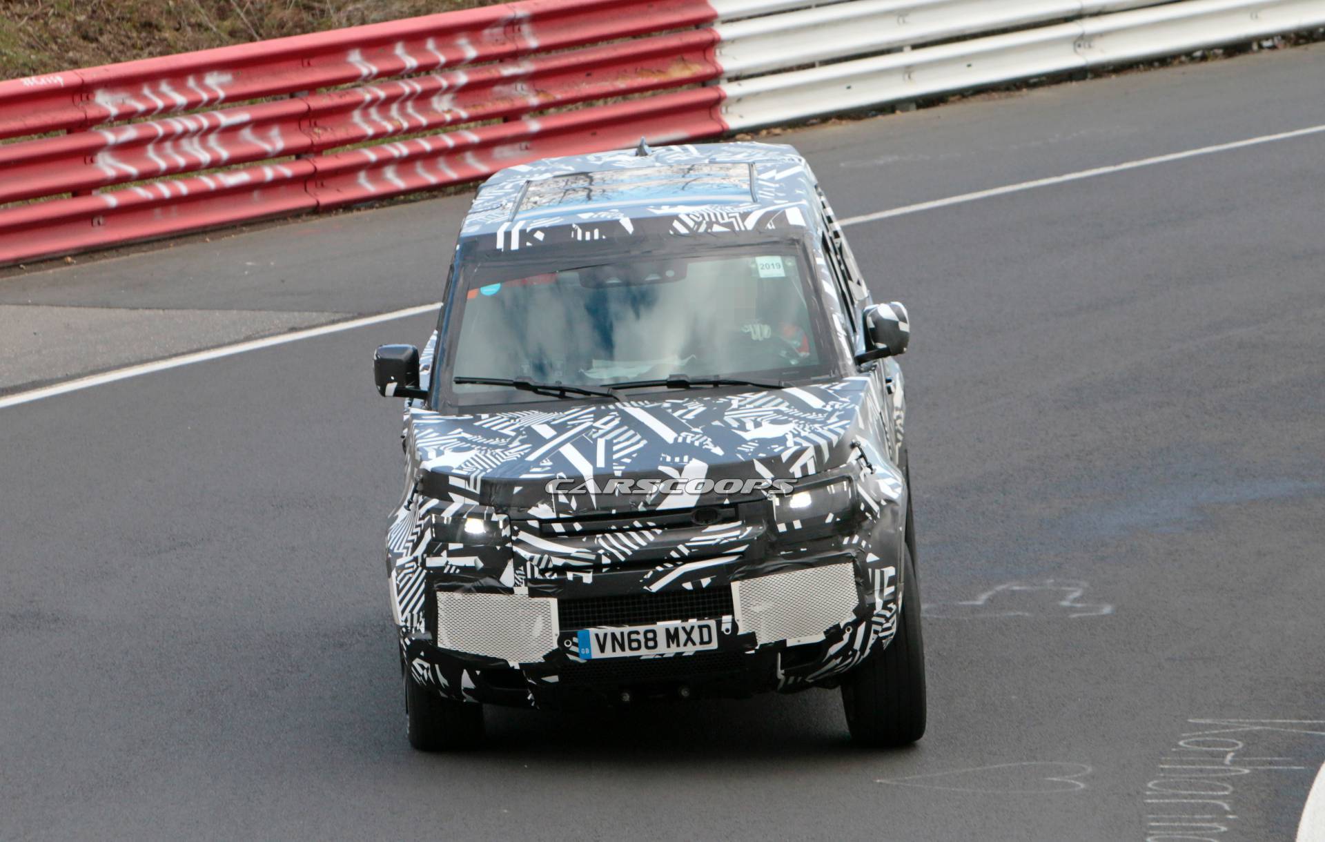 2020 Land Rover Defender spy shots at the Nurburgring 19 2020 Land Rover Defender 110 Polishing Its Road Manners At The ‘Ring