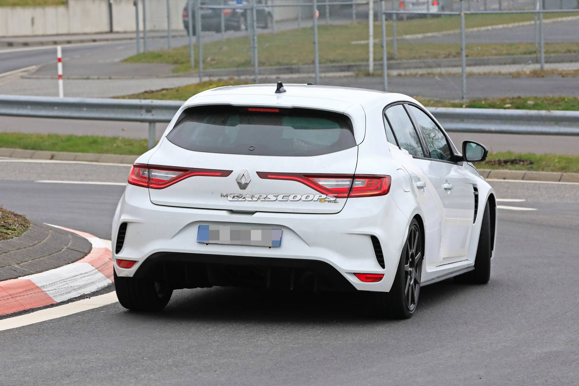 Renault Megane RS Trophy hardcore version spy shots 7 Hardcore Renault Megane RS Trophy-R Ditches Rear Seats For Nürburgring Lap Record