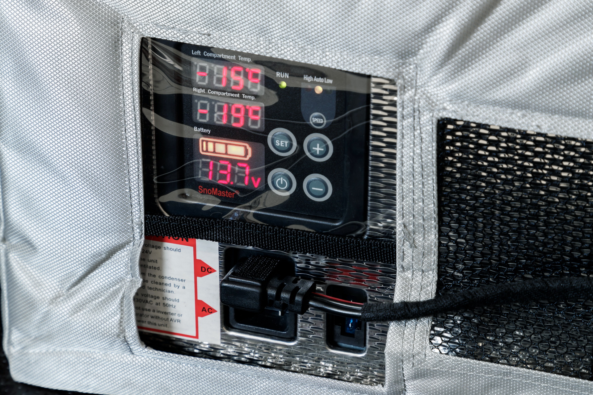 land rover discovery mobile malaria project 22 SVO-Kitted Land Rover Discovery Embarks On Humanitarian Expedition