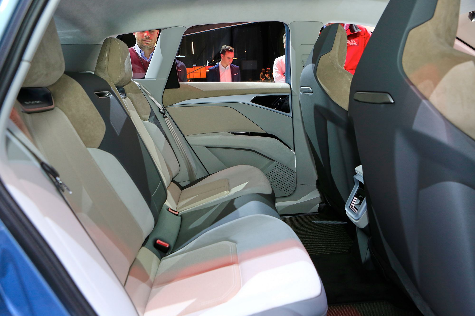 Audi-Q4-e-tron-Concept-7 Audi Q4 e-Tron Concept Previews Upcoming All-Electric Compact SUV